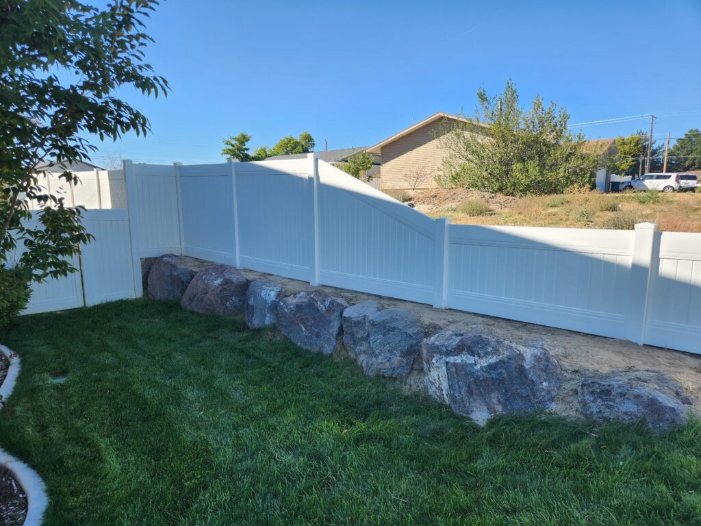 3 Foot vinyl Fence